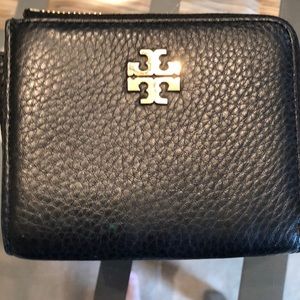 Tory Burch wallet
